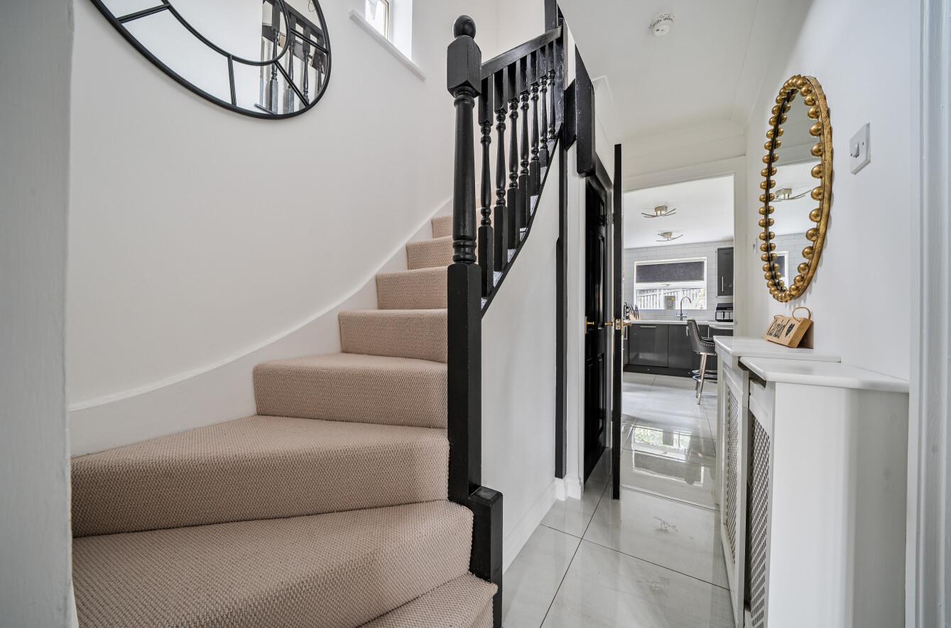 Ffordd Taliesin, Killay, Swansea, SA2 7DF